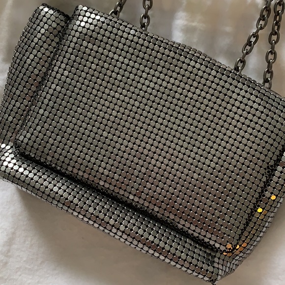 BCBG small purse - Picture 2 of 7